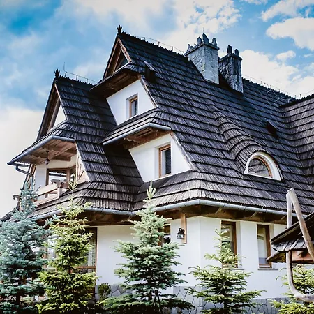 Villa Hamry Ii *